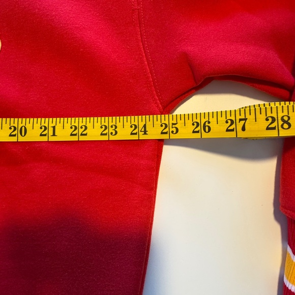 NEW Kansas City Chiefs Hoodie - Men’s Medium - Red Yellow NFL Team Apparel NWT - Picture 8 of 15